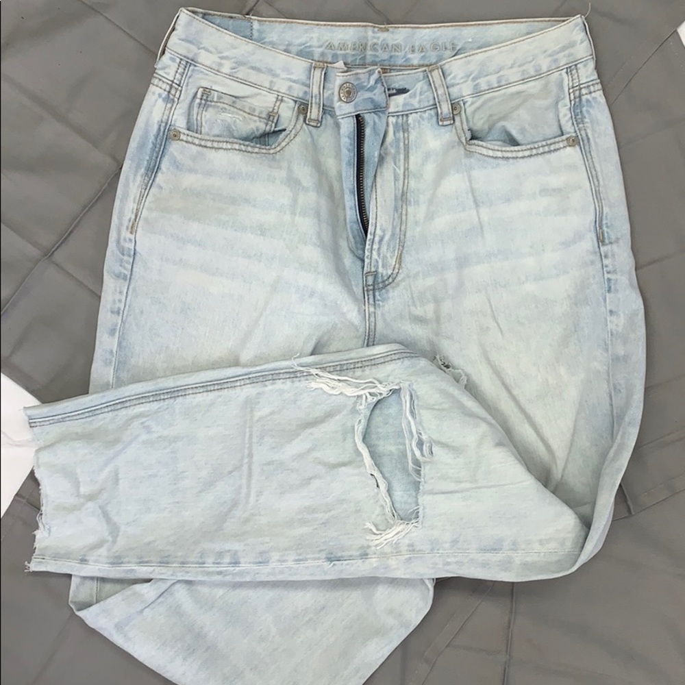 American Eagle bleach, high rise jean